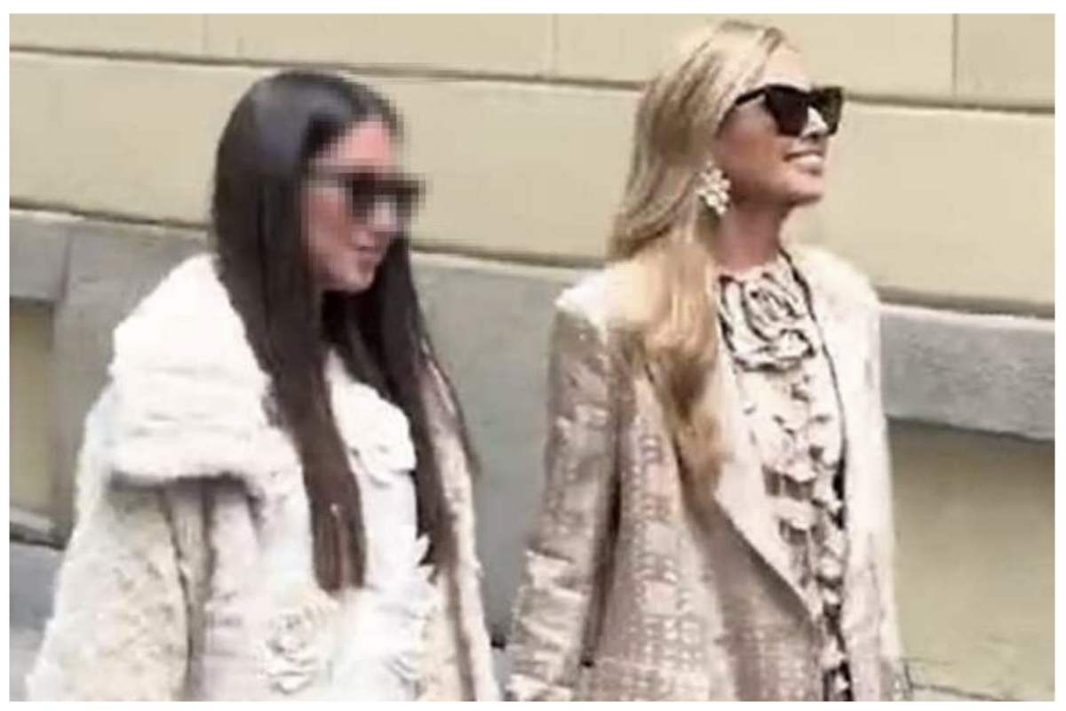 Essere figlia di un volto televisivo così noto significa muoversi su un equilibrio delicato. Da una parte la protezione della famiglia